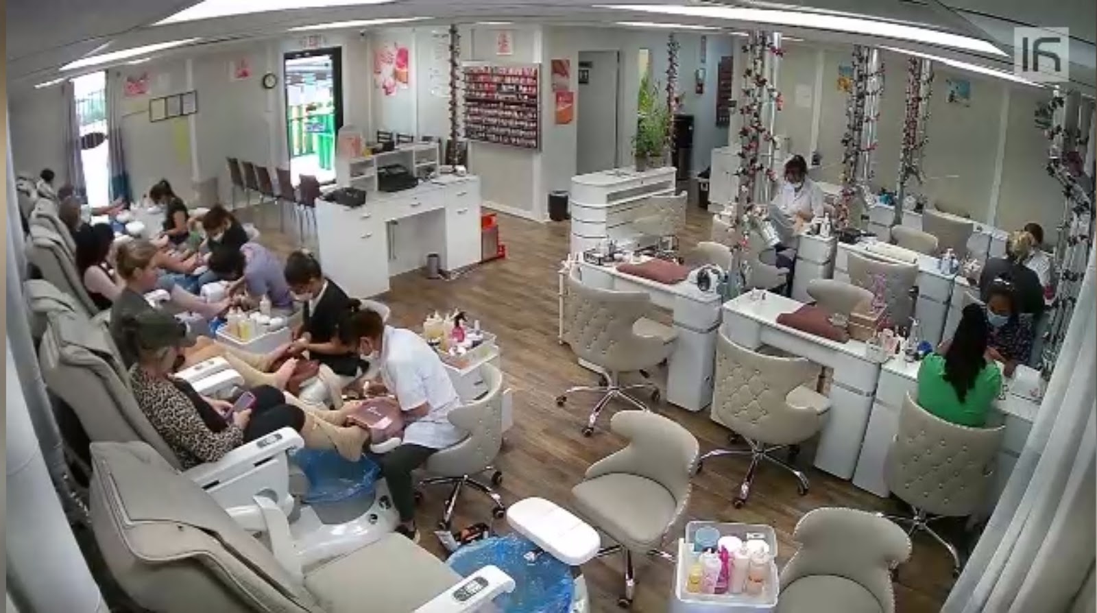 5 Sisters Nails & Spa nail work in Spartanburg, South Carolina